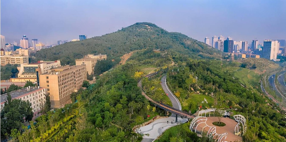 赤峰中央商务区五顶茂岭山景观设计 （景观园林）